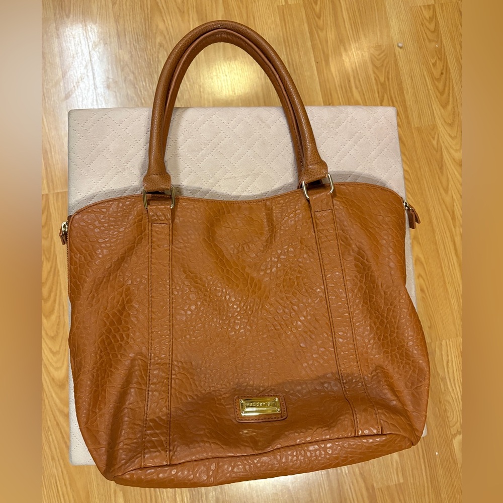 Madden Girl brown faux pebbled leather shoulder bag